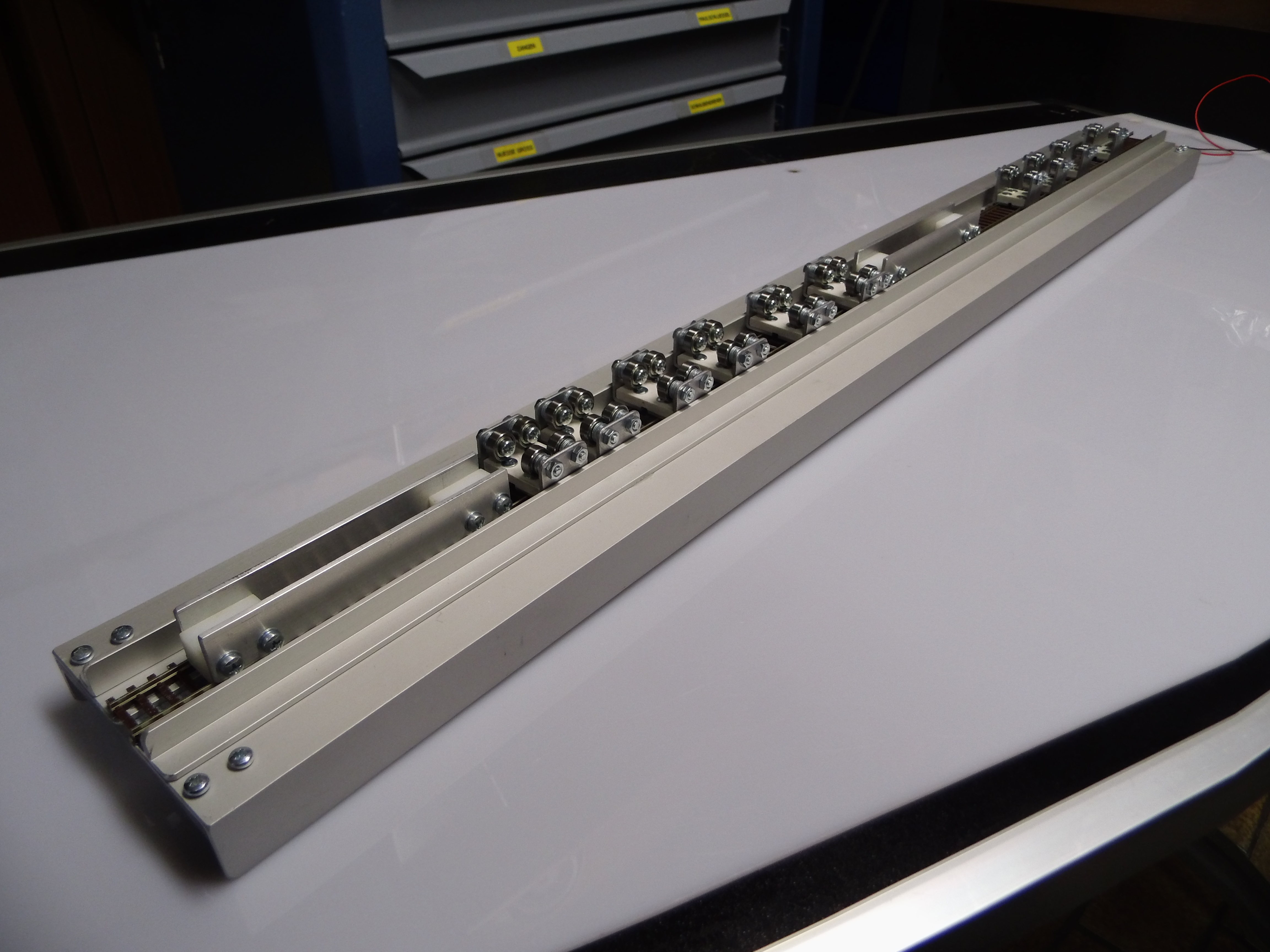 Rollenprüfstand Spur TT/N/H0e Gleichstrom digital/analog (750mm) (DC/DCC)