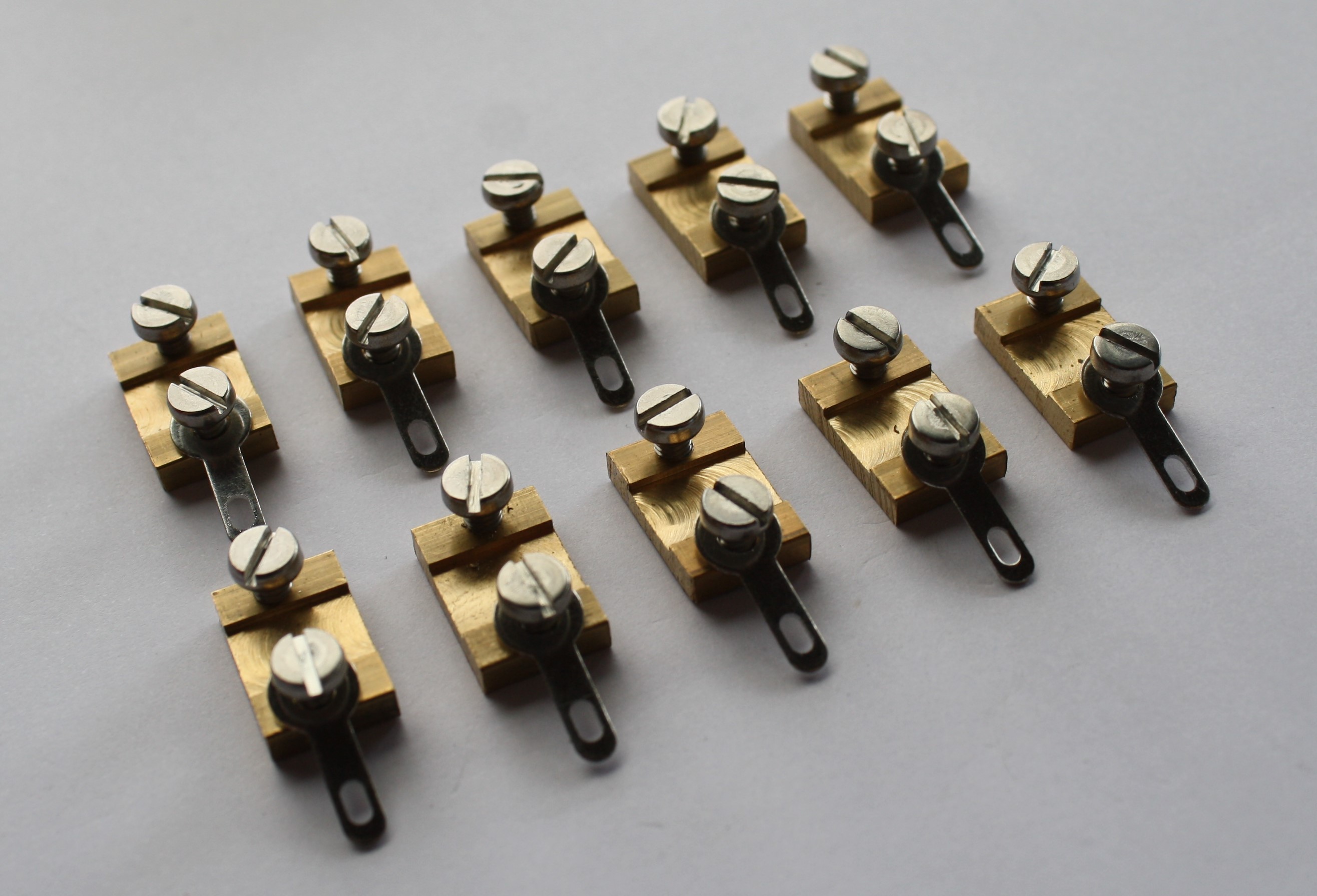 10 Gleisanschluss Klemmen Spur G Nirosta Schlitzschrauben